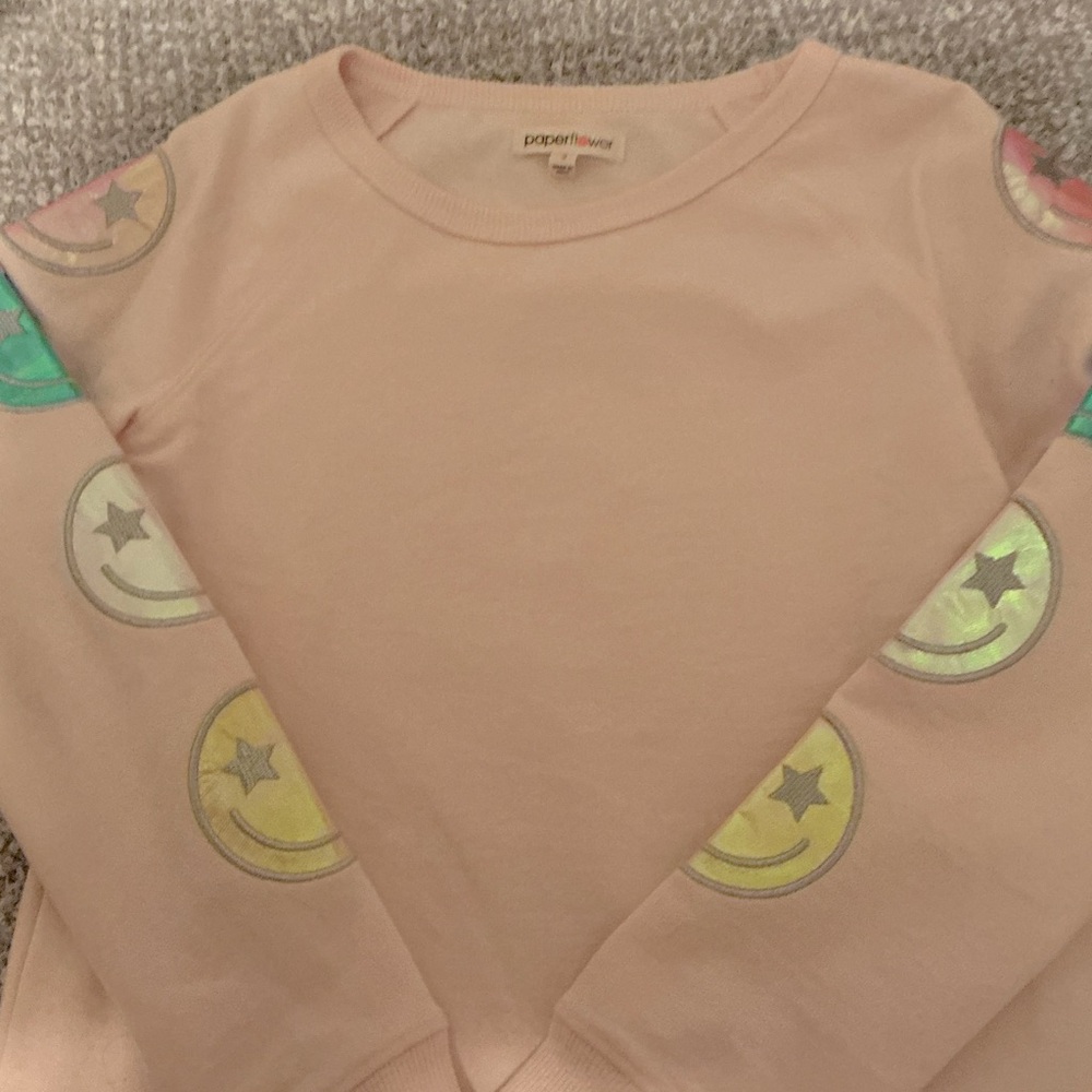 Preppy smiley face crewneck! ✌️ Paperflower small/9-10